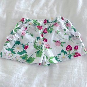 The Beaufort Bonnet Company strawberry shorts! Size 2T